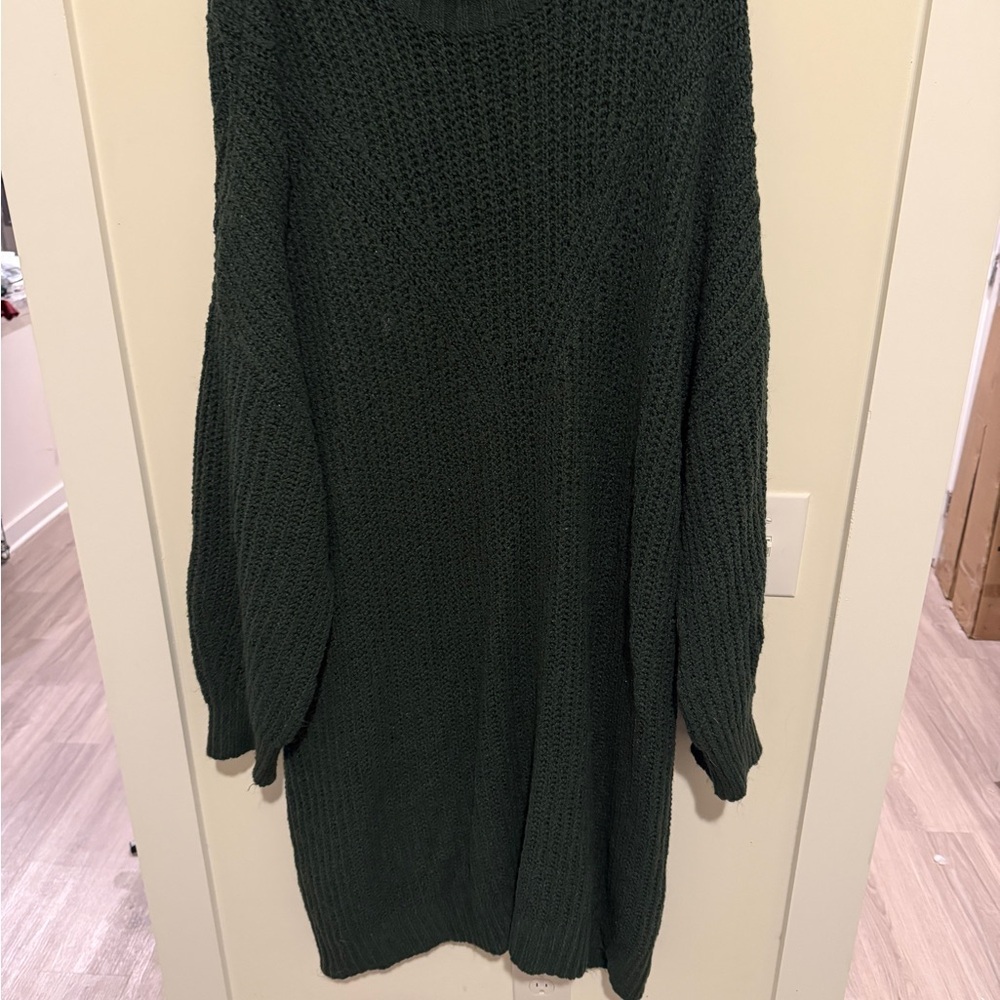 Old Navy Dark Green Long Sleeve Dress